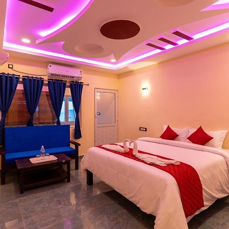 Auro Beach Resort Пудучеррі Екстер'єр фото